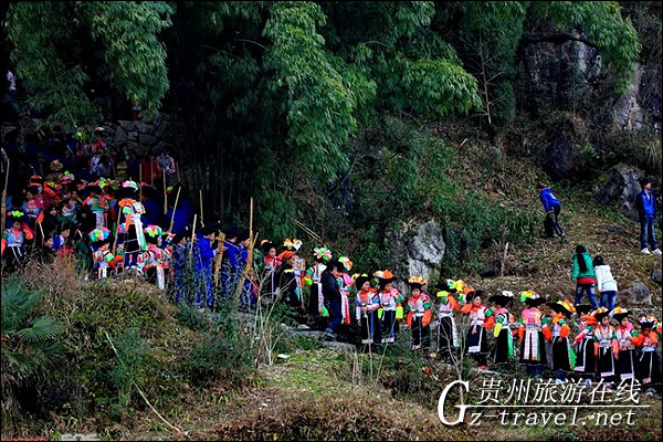 花溪高坡神秘的苗族"跳洞-贵州旅游在线